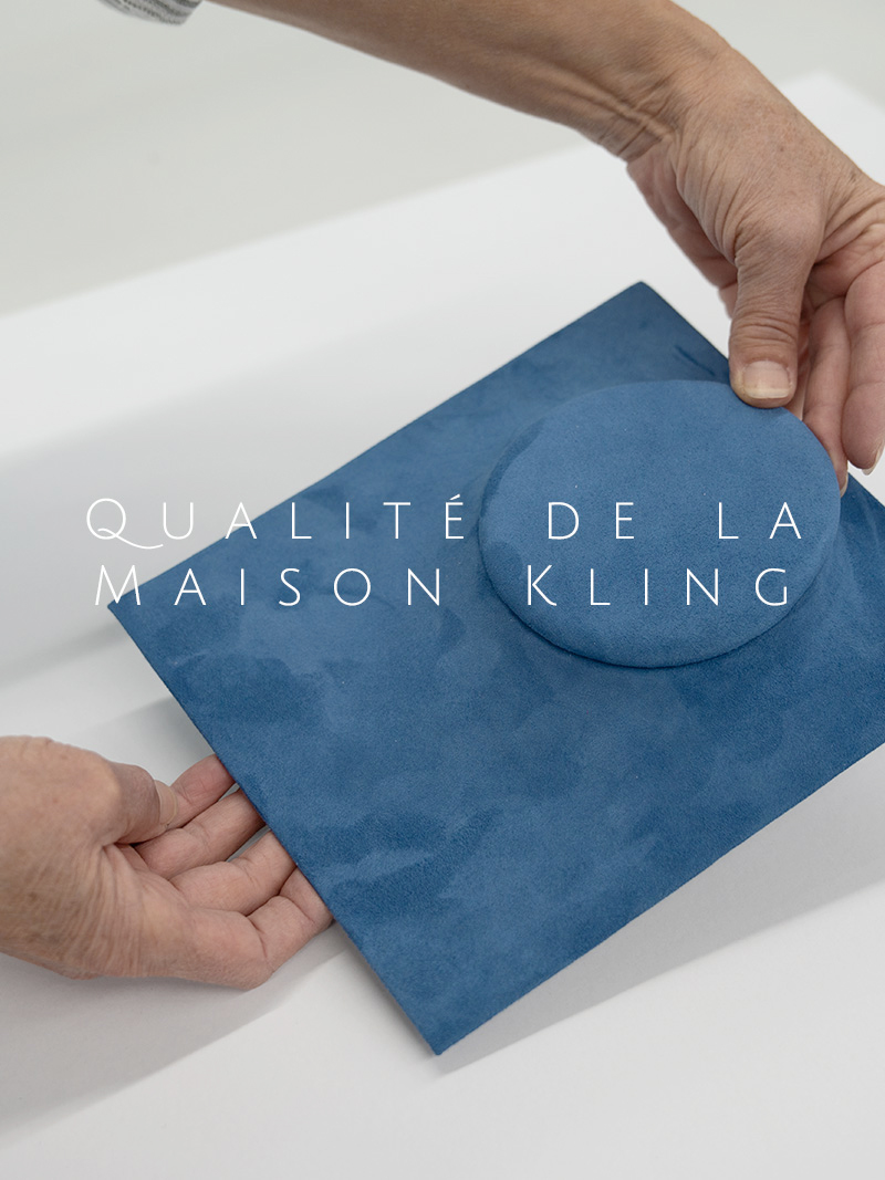 Fertigung und Prüfung einer Veloursleder Büsteneinlage für Fleur den Luxe Collieretuis